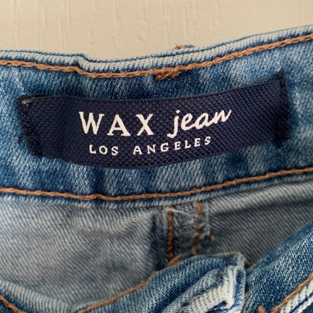 Distressed Skirt - Picture 3 of 4